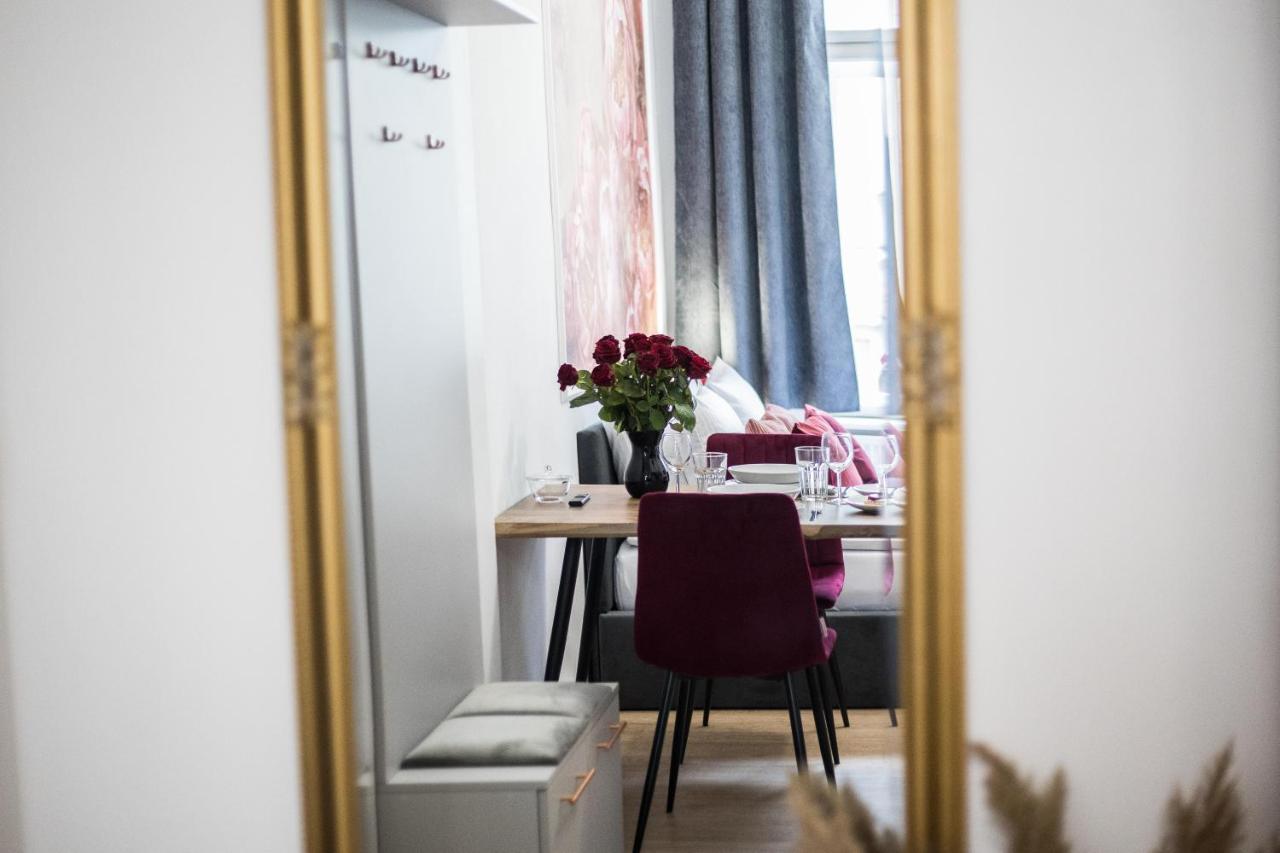 Cracwow K8 Apartments Красков Екстериор снимка